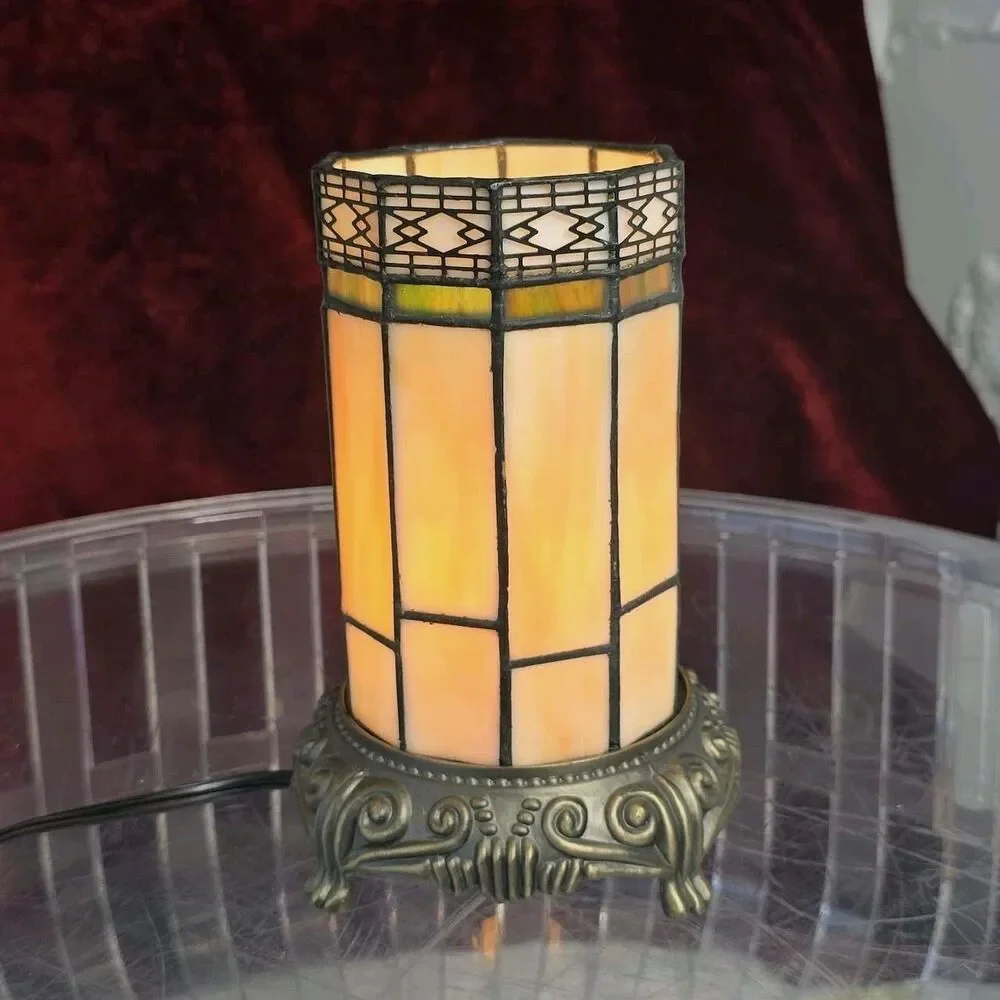 Vintage Tiffany Style Slag Glass Accent Table Lamp Stained Glass